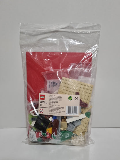 LEGO Bricktober 2021 Exclusive 6384693 Little Red Riding Hood