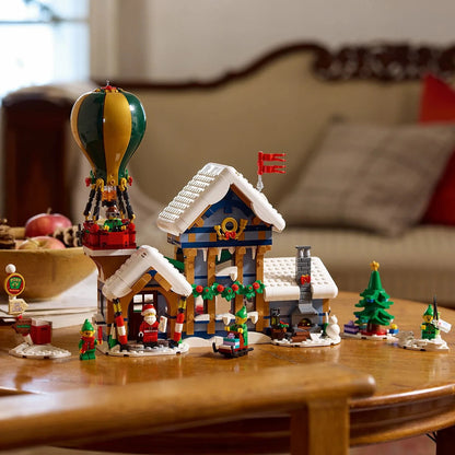 LEGO 10339 ICONS Santa’s Post Office