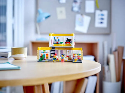 LEGO Merchandise Official Store 40574