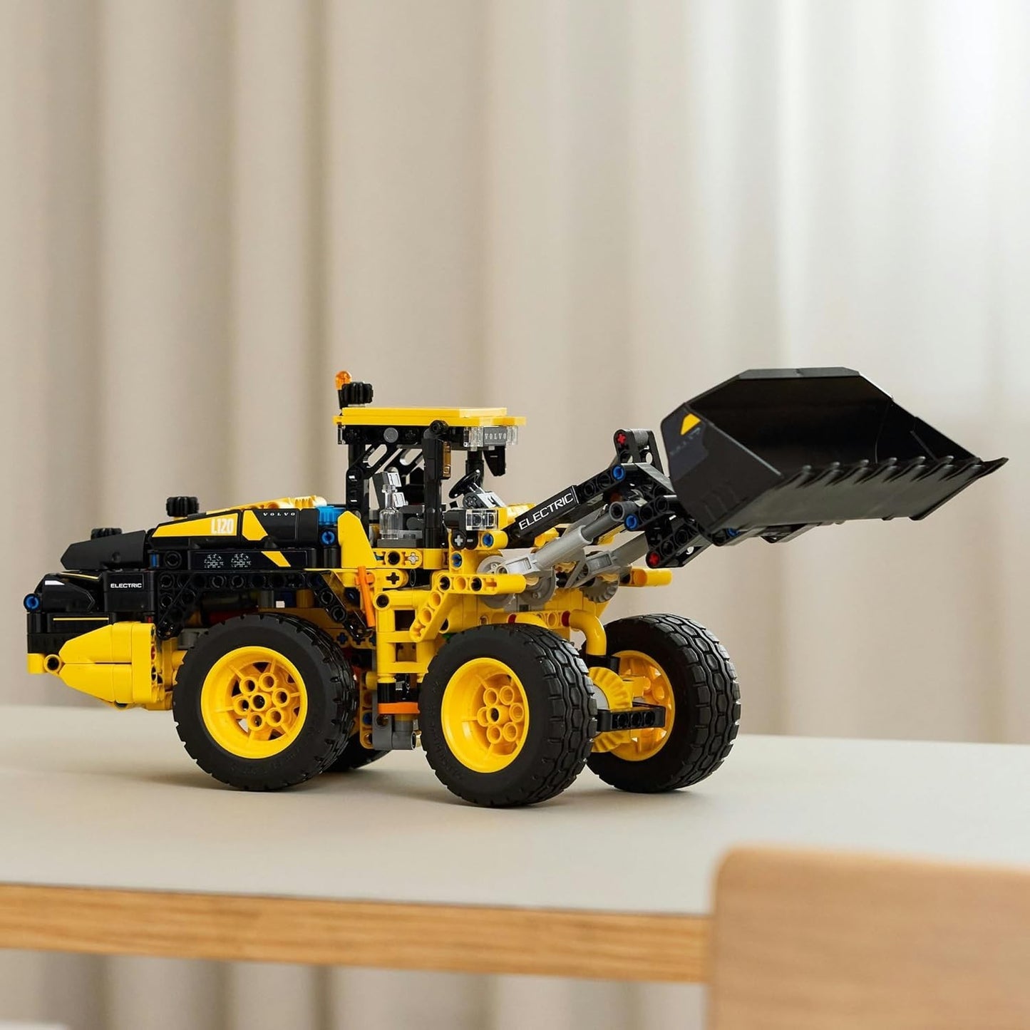 LEGO® Technic™ Volvo L120 Electric Wheel Loader 42209