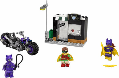 LEGO DC Batman Movie CATWOMAN CATCYCLE CHASE Robin  Batgirl 70902