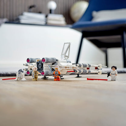 LEGO Star Wars Luke Skywalker’s X-Wing Fighter 75301