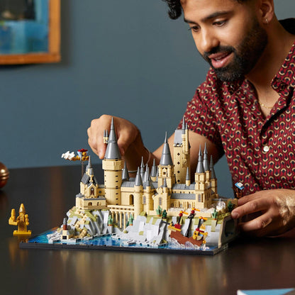 LEGO® Harry Potter™ Hogwarts™ Castle and Grounds 76419